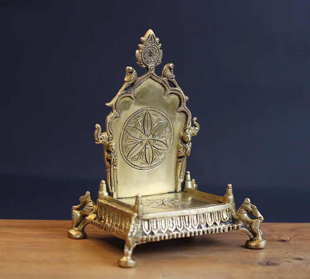 Brass Prabhavali Peetam